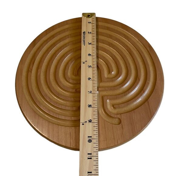 AUM Wood Products Large Finger Labyrinth Mindfulness Meditation Awakening Prayer - Picture 3 of 9